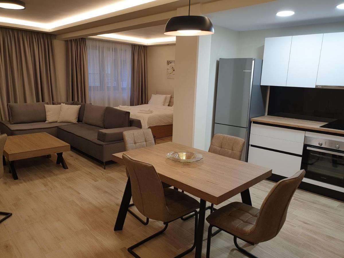 Olive Deluxe Apartment 卡尔季察 外观 照片