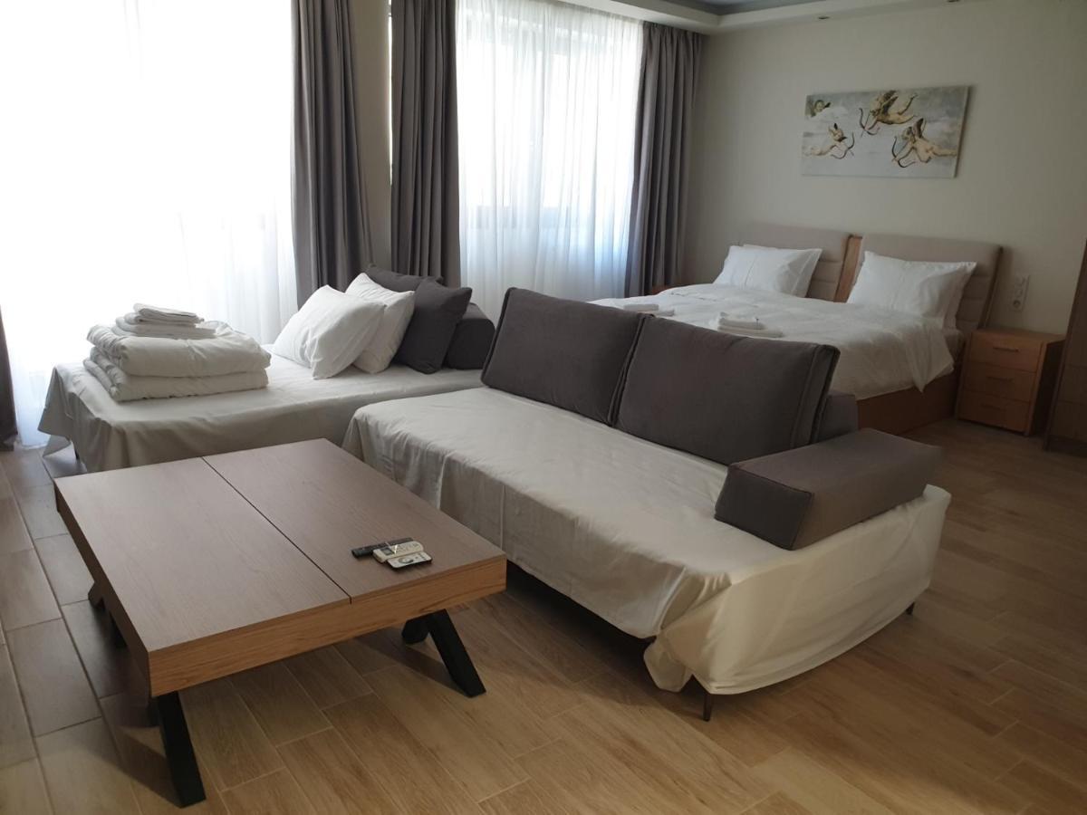 Olive Deluxe Apartment 卡尔季察 外观 照片